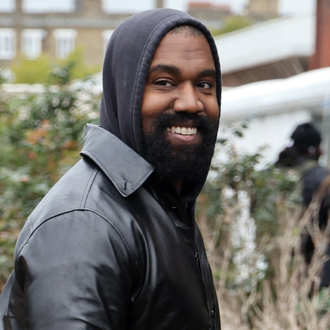 Kanye West and Wife Bianca Censori Pose for Rare Photo Together Kanye West and Wife Bianca Censori Pose for Rare Photo Together